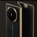 Huawei Mate XT Ultimate pictures